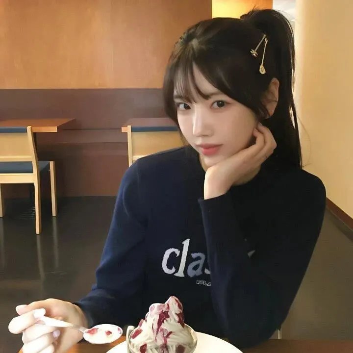 爱君如梦